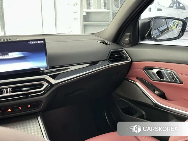 BMW 3 series id 4265348 из Китая 9