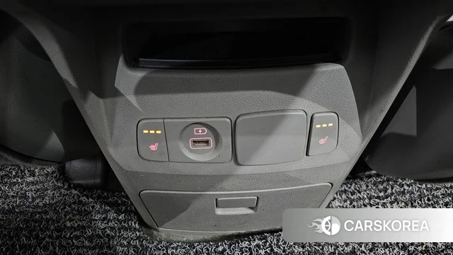 Kia The New Carnival id 4410908 из Кореи 9