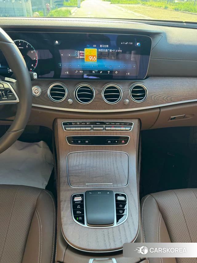 Mercedes-Benz E-class id 4272445 из Китая 9