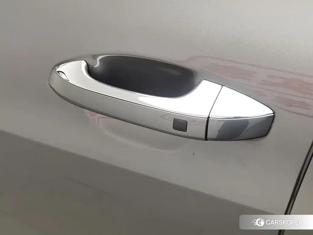 Kia K5 id 4578278 из Китая 9