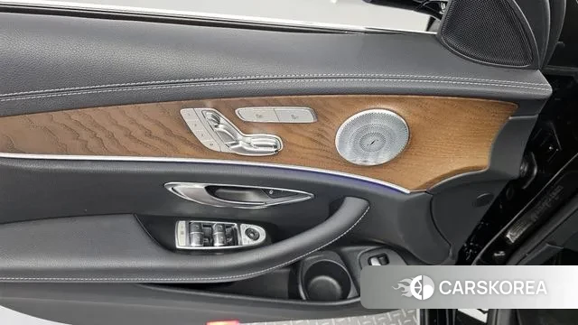 Mercedes-Benz E-Class W213 id 3023521 из Кореи 9