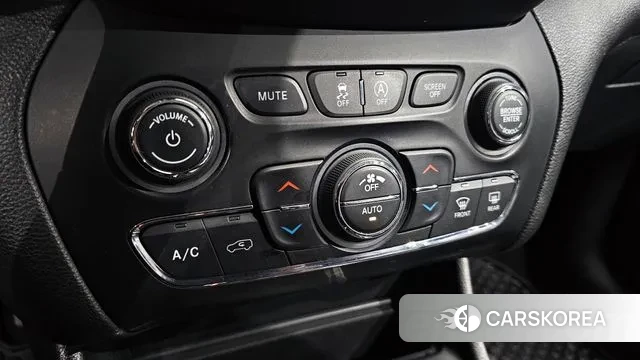 Jeep Cherokee (KL) id 3038175 из Кореи 9