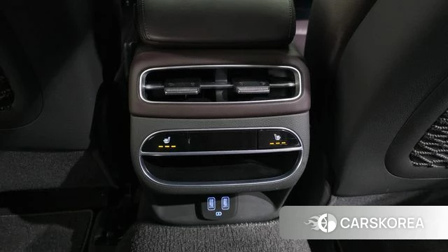 Genesis GV70 id 4556692 из Кореи 9