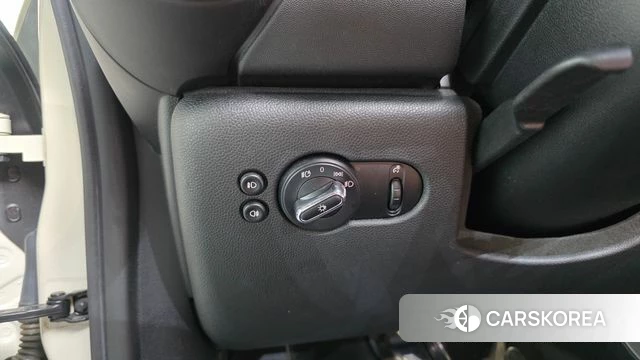 Mini Cooper S Convertible id 4619805 из Кореи 9