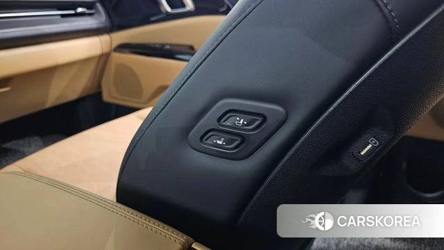 Kia Carnival 4th generation id 4630937 из Кореи 9