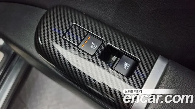 Hyundai Grandeur (GN7) id 2935067 из Кореи 9