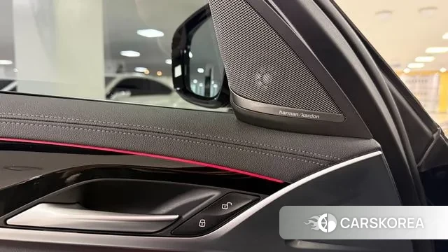 BMW 5 Series (G30) id 3566927 из Кореи 9