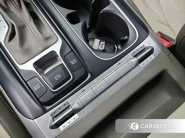 Kia Carnival 4th generation id 4445912 из Кореи 9