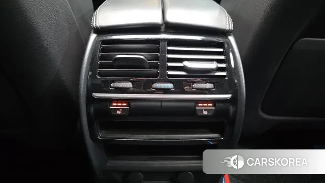 BMW 5 Series (G30) id 3656793 из Кореи 9