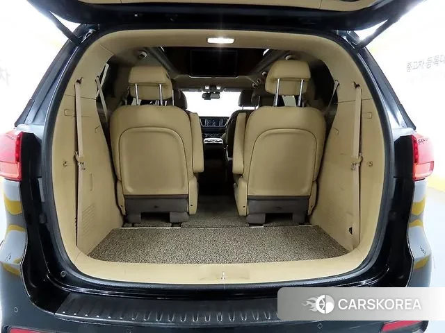 Kia The New Carnival id 3402649 из Кореи 9