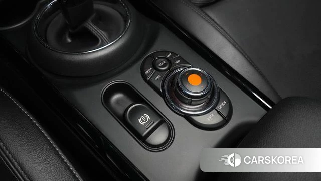 Mini Cooper Clubman id 4371121 из Кореи 9