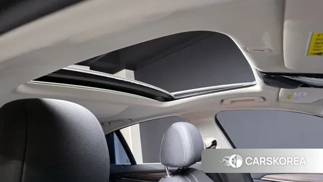 BMW 5 Series (G30) id 3144876 из Кореи 9