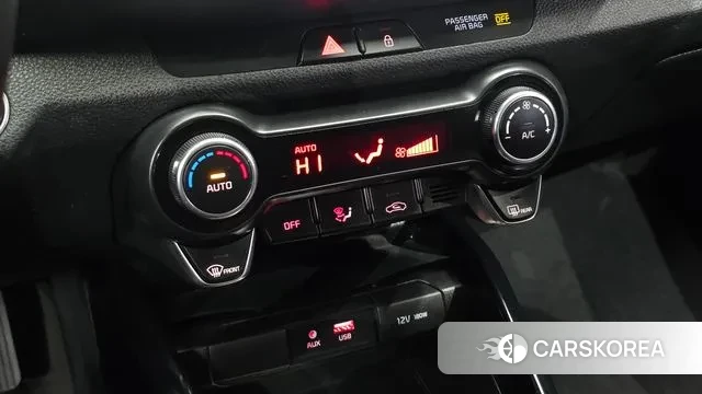 Kia Stonic id 3621829 из Кореи 9