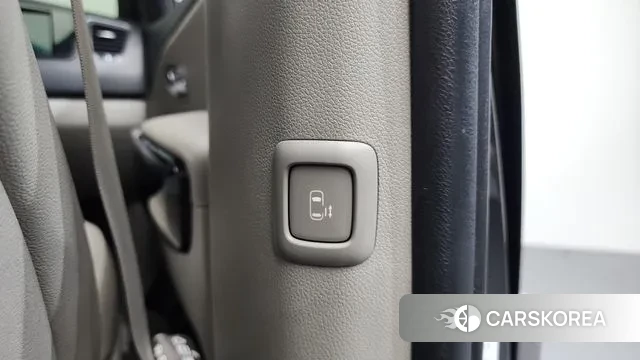 Kia The New Carnival id 3779124 из Кореи 9