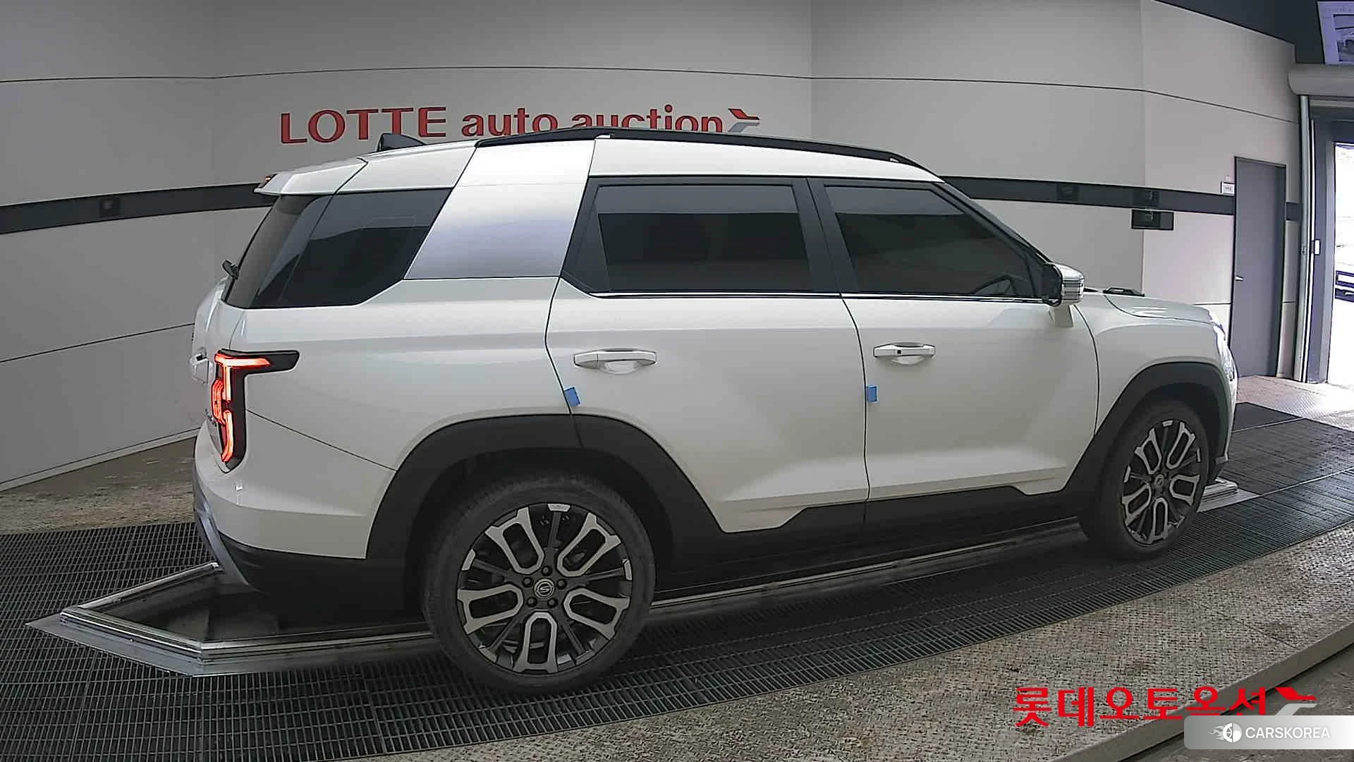 SsangYong Torres id 3875665 из Кореи 9