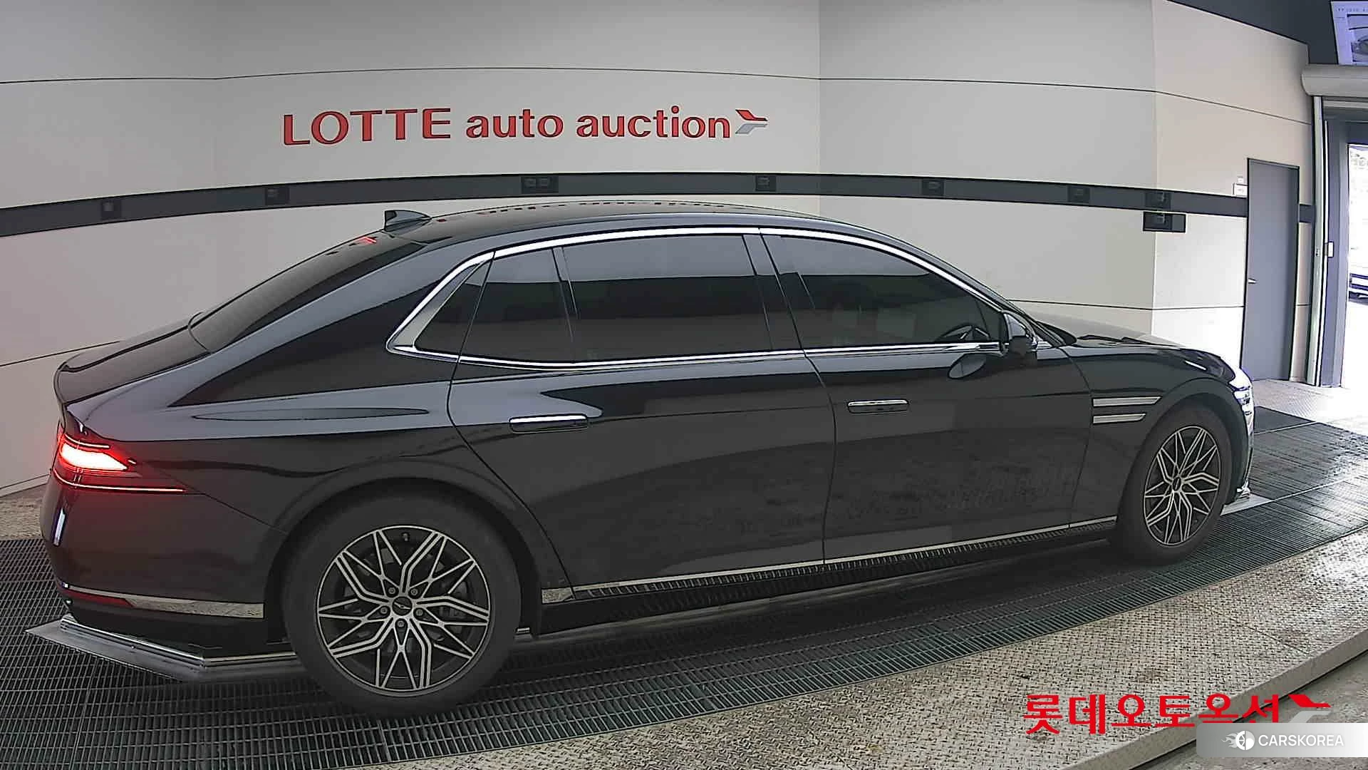 Hyundai G90 id 3875822 из Кореи 9