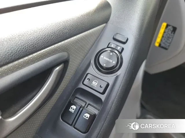 Hyundai The New Grand Starex id 3761294 из Кореи 9