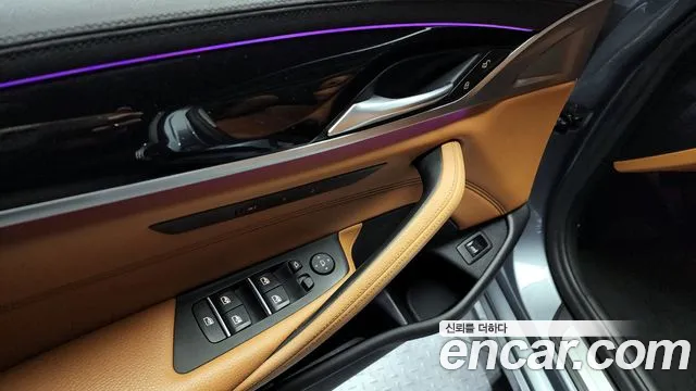 BMW 5 Series (G30) id 2445912 из Кореи 9