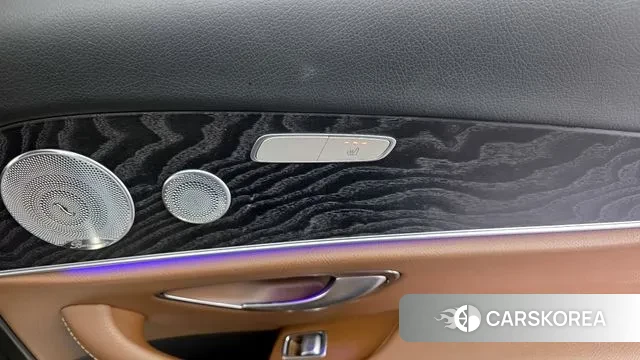 Mercedes-Benz E-Class W213 id 3742492 из Кореи 9