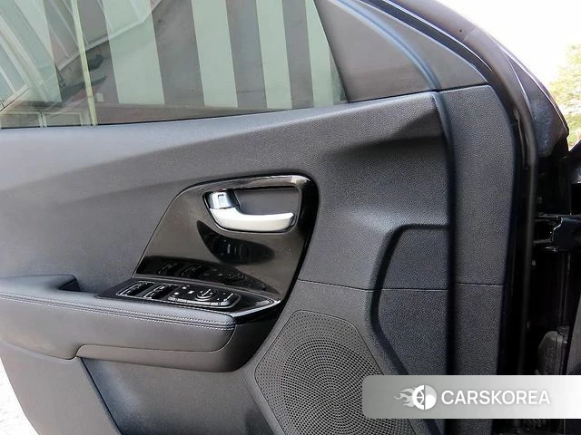 Kia Niro id 3834635 из Кореи 9