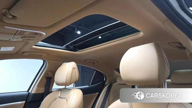 Genesis The New G70 id 3954648 из Кореи 9