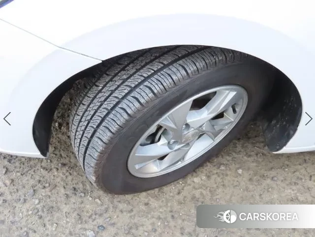 Hyundai Avante (CN7) id 3746778 из Кореи 9