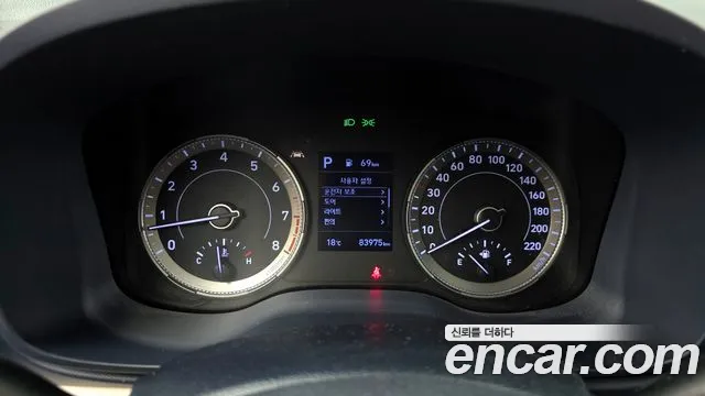 Hyundai Venue id 2659362 из Кореи 9