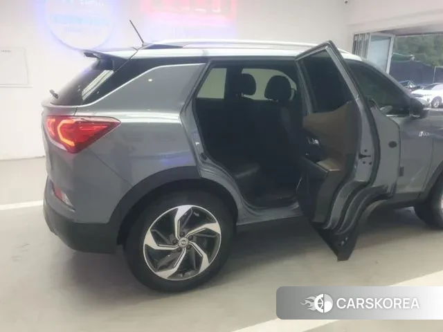 Ssangyong Beautiful Korando id 3371145 из Кореи 9