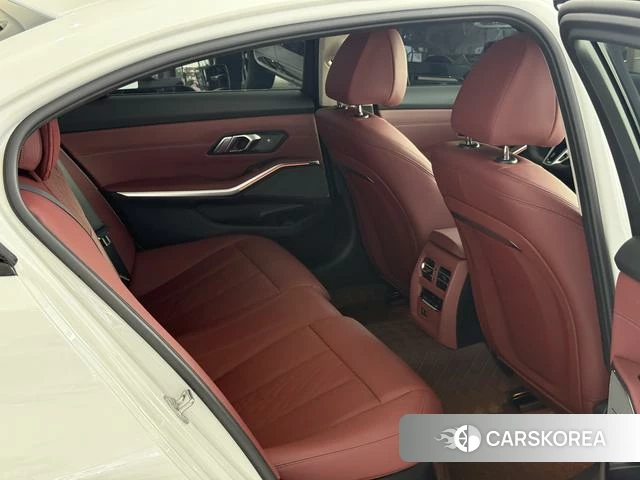 BMW 3 series id 3957800 из Китая 9