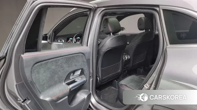 Mercedes-Benz GLA - Class H247 id 2885732 из Кореи 9