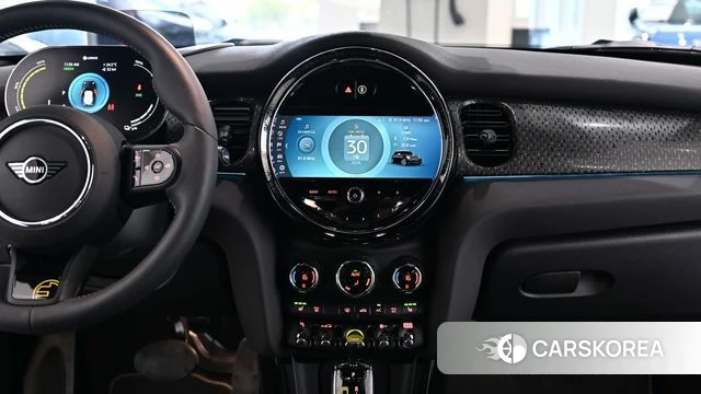 Mini Cooper Electric id 4654690 из Кореи 9