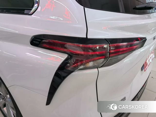 Toyota Saina id 4335208 из Китая 9