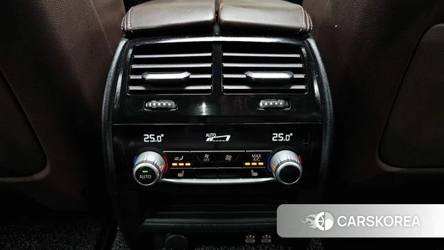 BMW 5 Series (G30) id 3911026 из Кореи 9