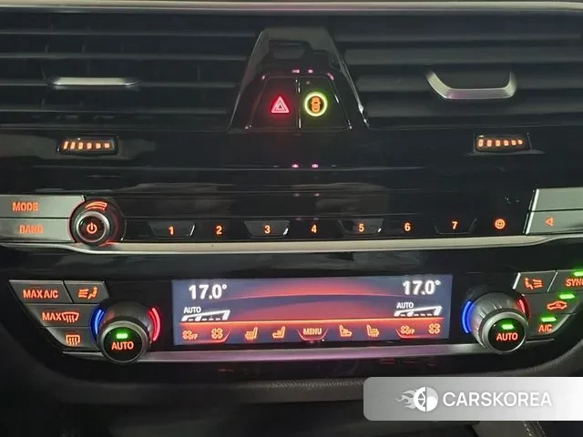 BMW 5 Series (G30) id 2994909 из Кореи 9