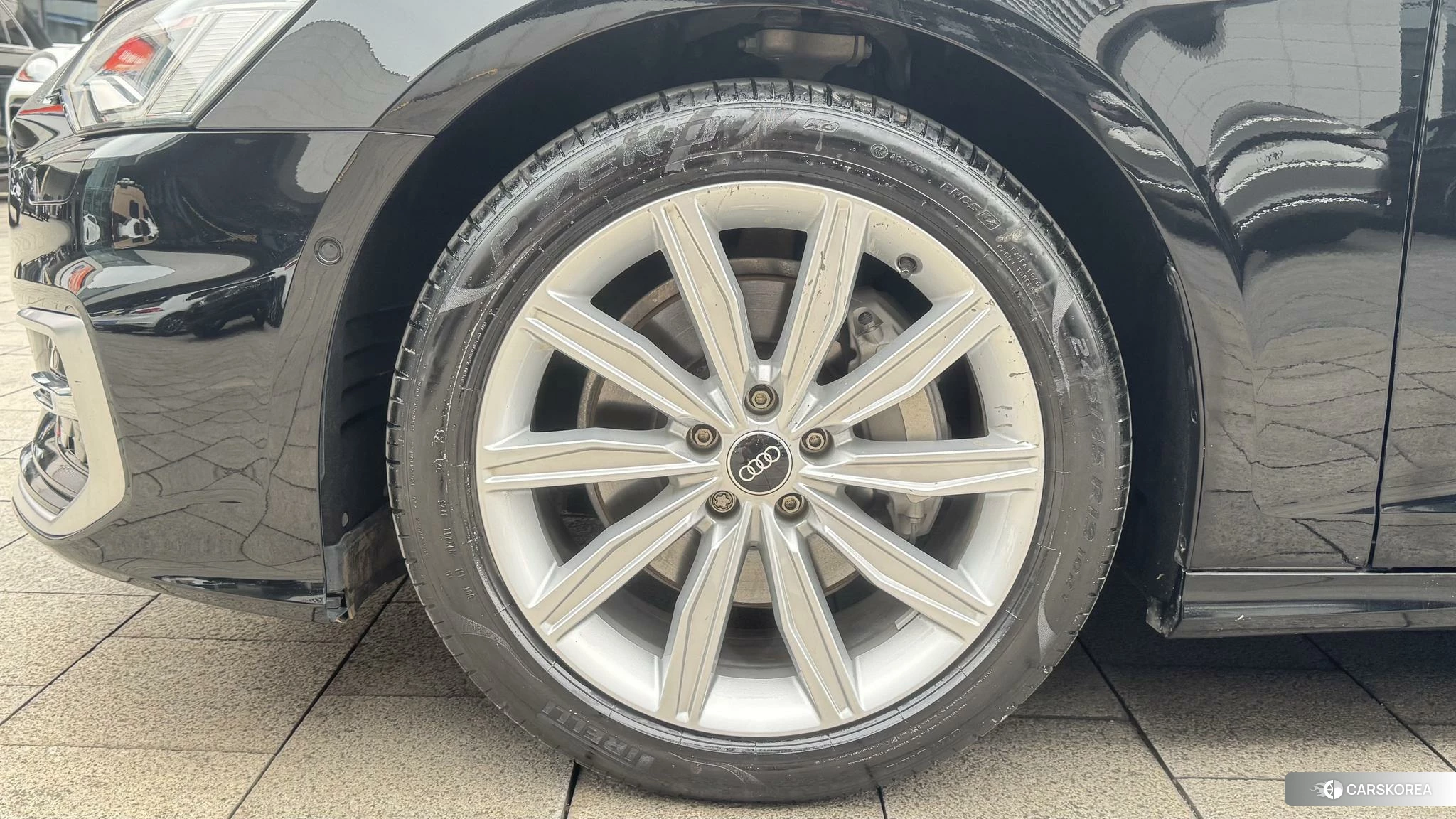 Audi A6L id 4441146 из Китая 8