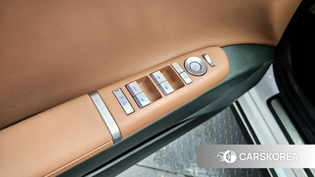 Hyundai Grandeur (GN7) id 3806033 из Кореи 9