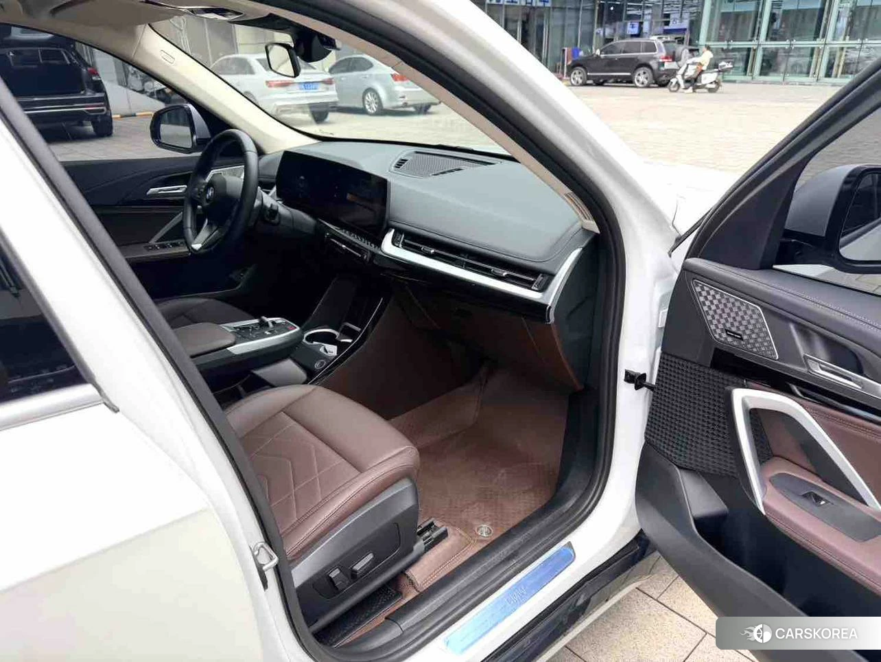 BMW X1 id 4492964 из Китая 9