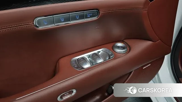 Genesis G90 (RS4) id 3763290 из Кореи 9