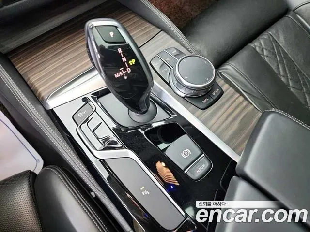 BMW 5 Series (G30) id 2601121 из Кореи 9