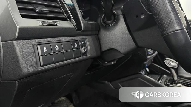Ssangyong The New Rexton Sports Cannes id 4463357 из Кореи 9