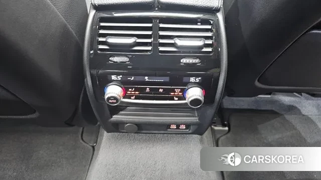 BMW 5 Series (G30) id 3525261 из Кореи 9