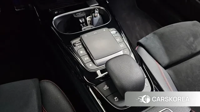 Mercedes-Benz A-Class W177 id 3649844 из Кореи 9