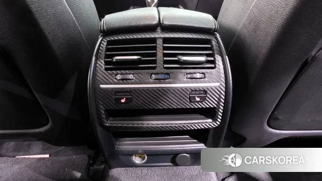 BMW 5 Series (G30) id 3090716 из Кореи 9