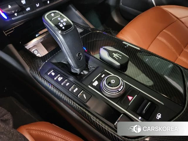 Maserati Levante id 4267991 из Кореи 9