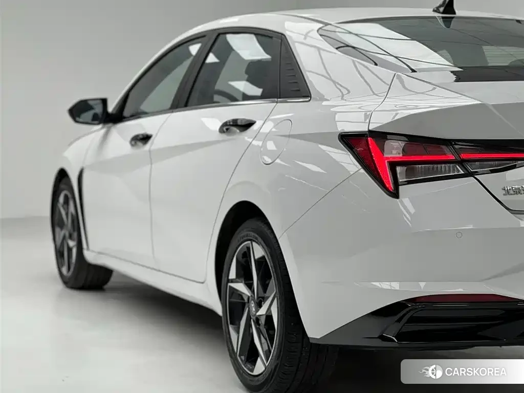 Hyundai Elantra id 4664523 из Китая 9