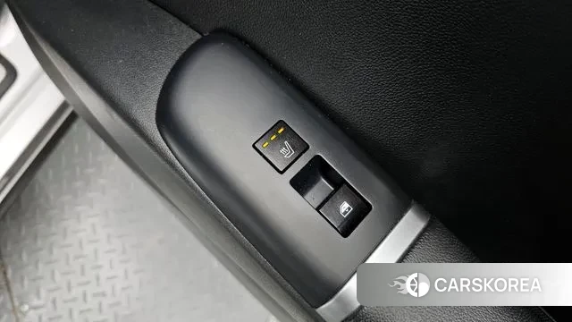 Hyundai Grandeur (GN7) id 3002415 из Кореи 9