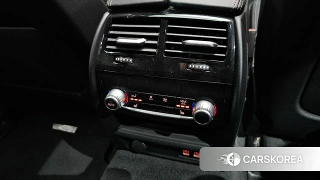 BMW 5 Series (G30) id 4303056 из Кореи 9