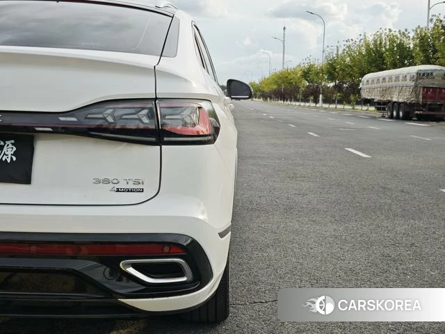 Volkswagen Tiguan X id 4207726 из Китая 9