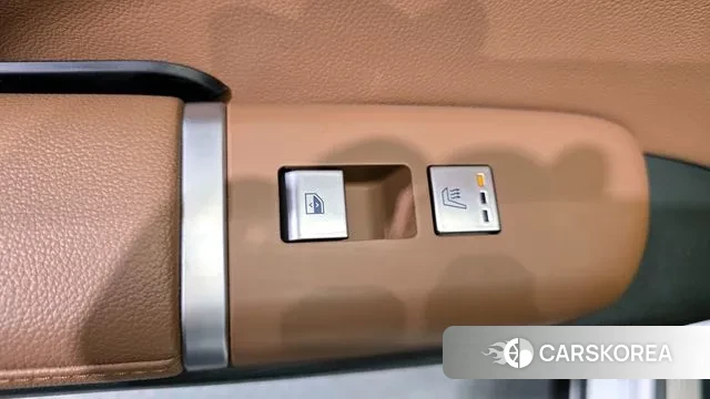 Hyundai Grandeur (GN7) id 3550505 из Кореи 9