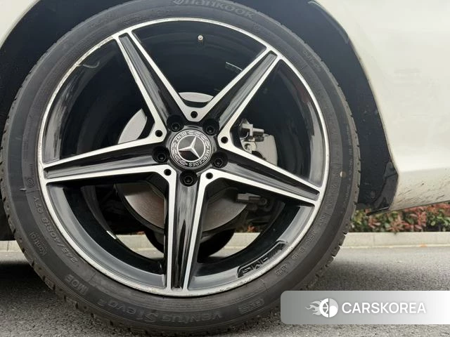 Mercedes-Benz Class C id 4211891 из Китая 9